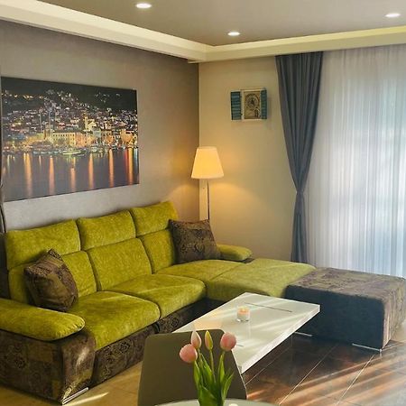 Gabrijel Apartments Makarska 1 Extérieur photo