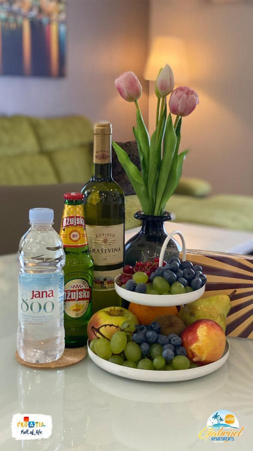Gabrijel Apartments Makarska 1 Extérieur photo